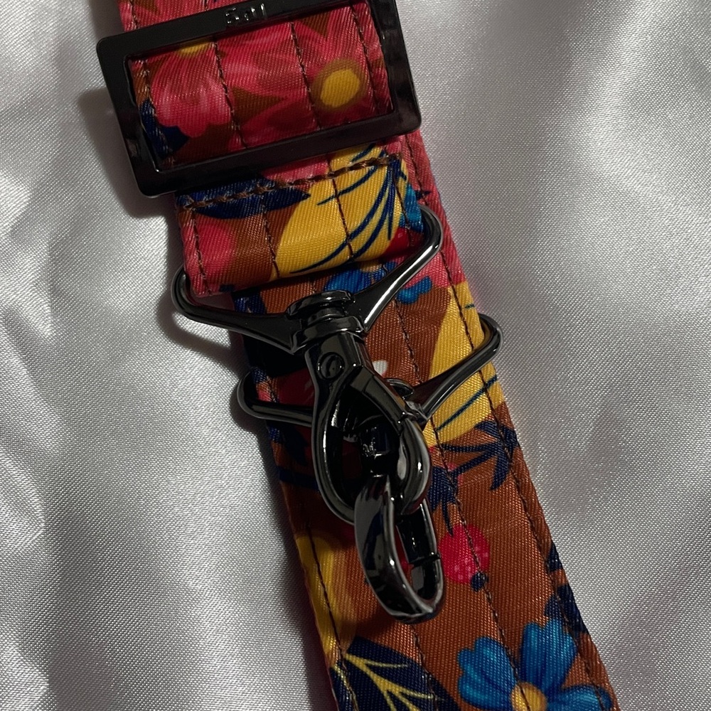 LUG: Bag Strap - Picture 2 of 2
